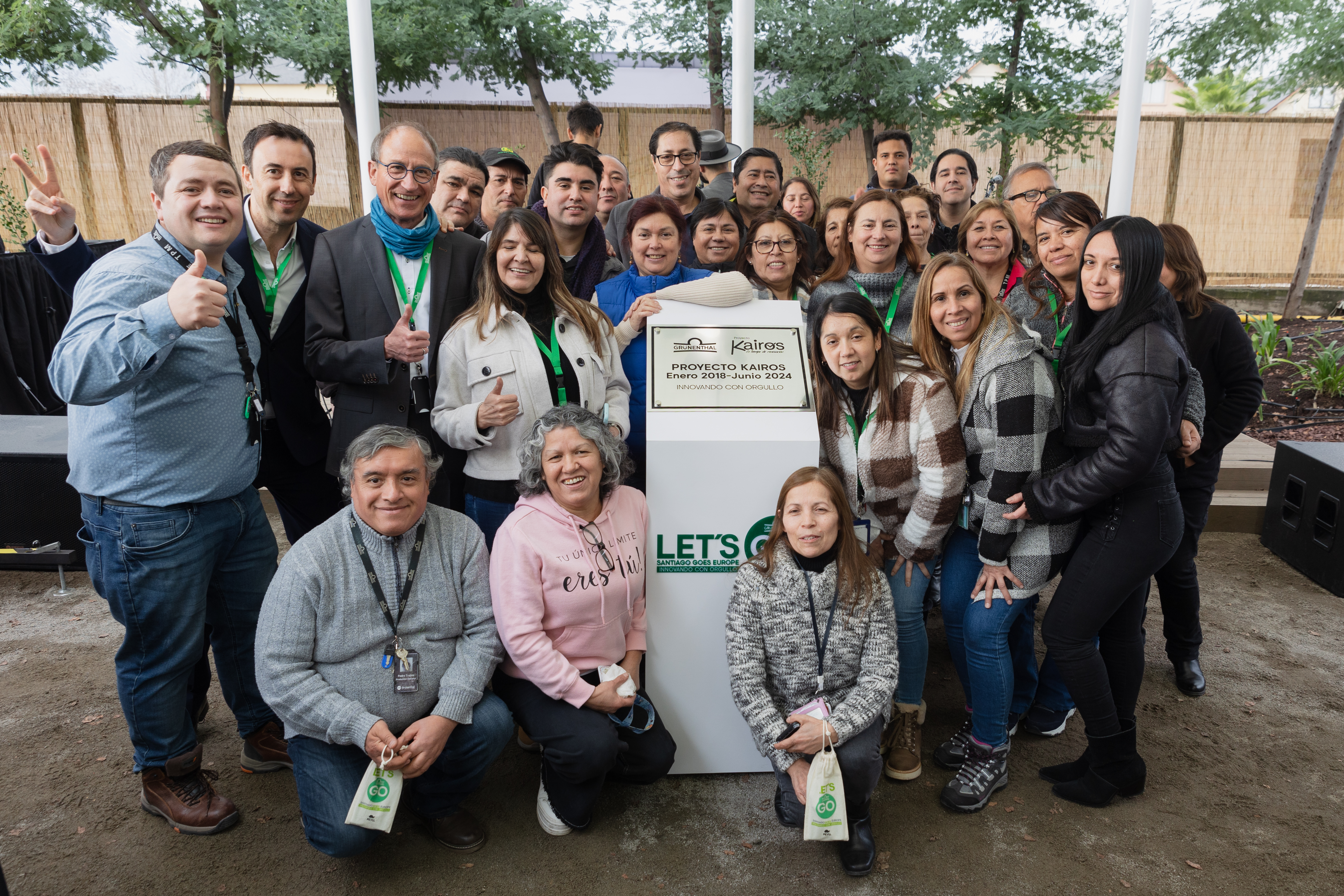 Trabajadores de Grünenthal celebraron este nuevo hito de la compañía en el país.